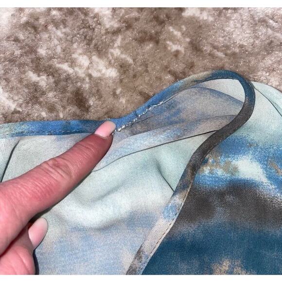 Willi smith lightweight blouse chiffon in blue colorway flowy semi sheer SZ L - Picture 6 of 9